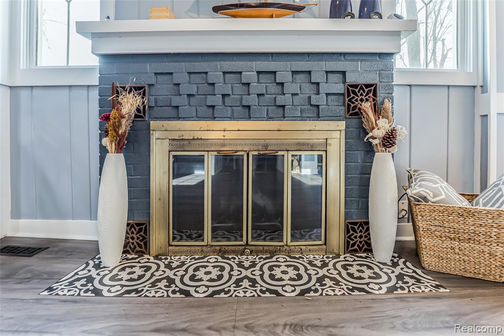 9109 McGregor Road, Pinckney, MI 48169 — Photo 38