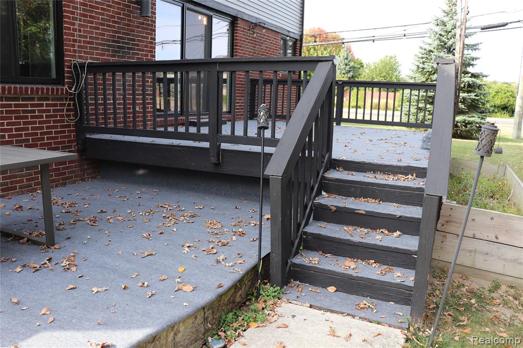 52424 Walnut Drive, Chesterfield, MI 48047 — Photo 35