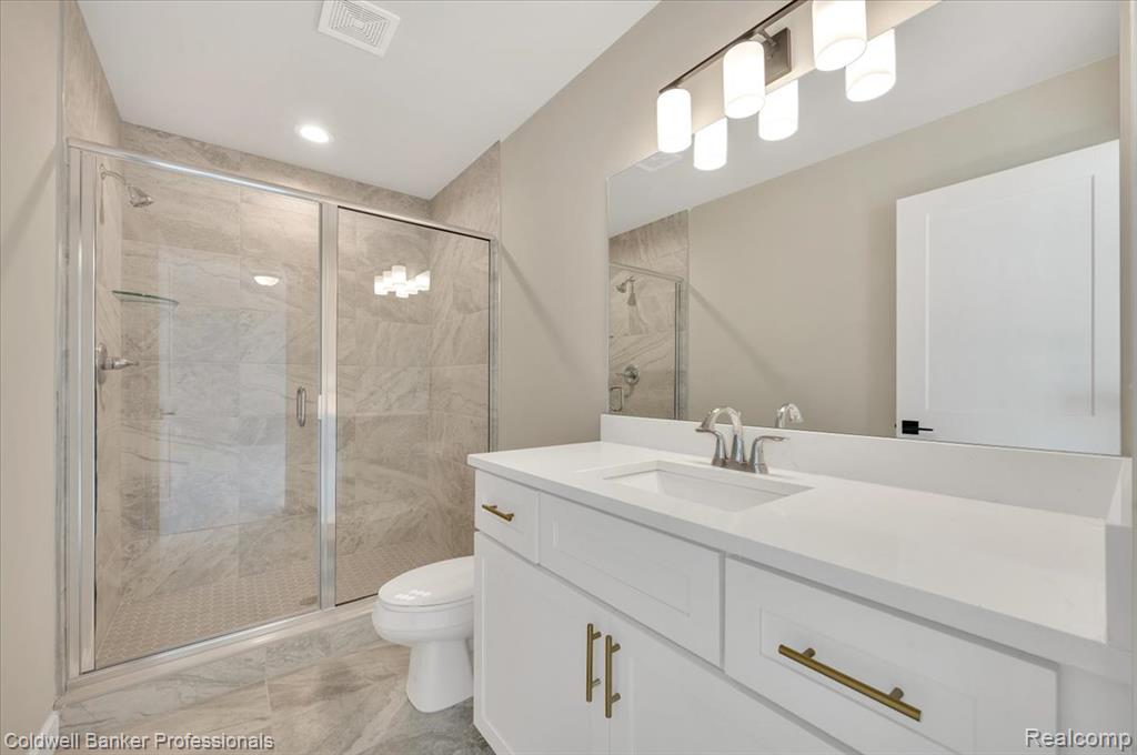 622 Westlake Avenue, Oxford, MI 48371 — Photo 35