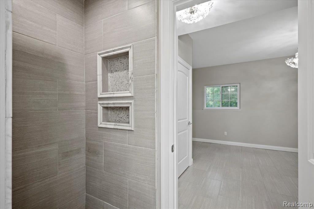 4525 CLINTONVILLE Road, Clarkston, MI — Photo 53
