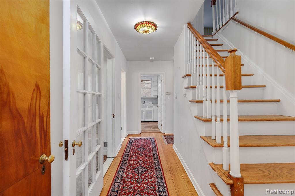 12935 Victoria Avenue, Huntington Woods, MI — Photo 18