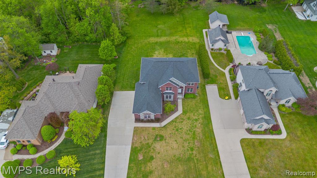 5325 SHOREWOOD Drive, Fort Gratiot, MI 48059 — Photo 57