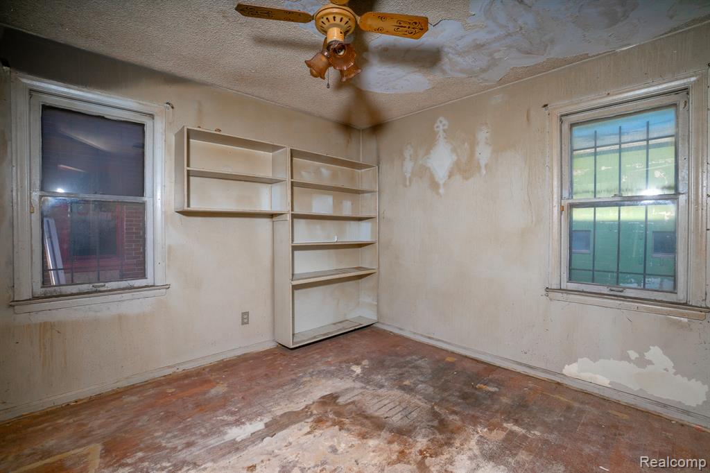 19126 STOTTER Street, Detroit, MI 48234 — Photo 22