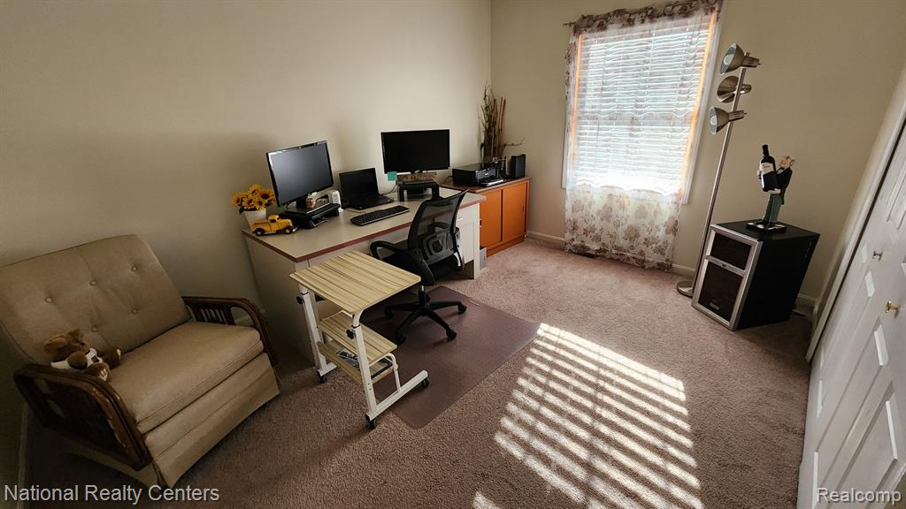 6927 HUBBARD Street, Garden City, MI — Photo 25