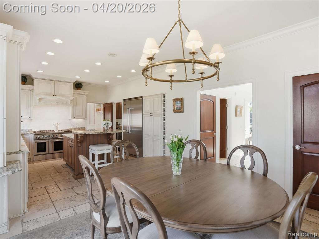 366 Sycamore Court, Bloomfield Hills, MI 48302 — Photo 13