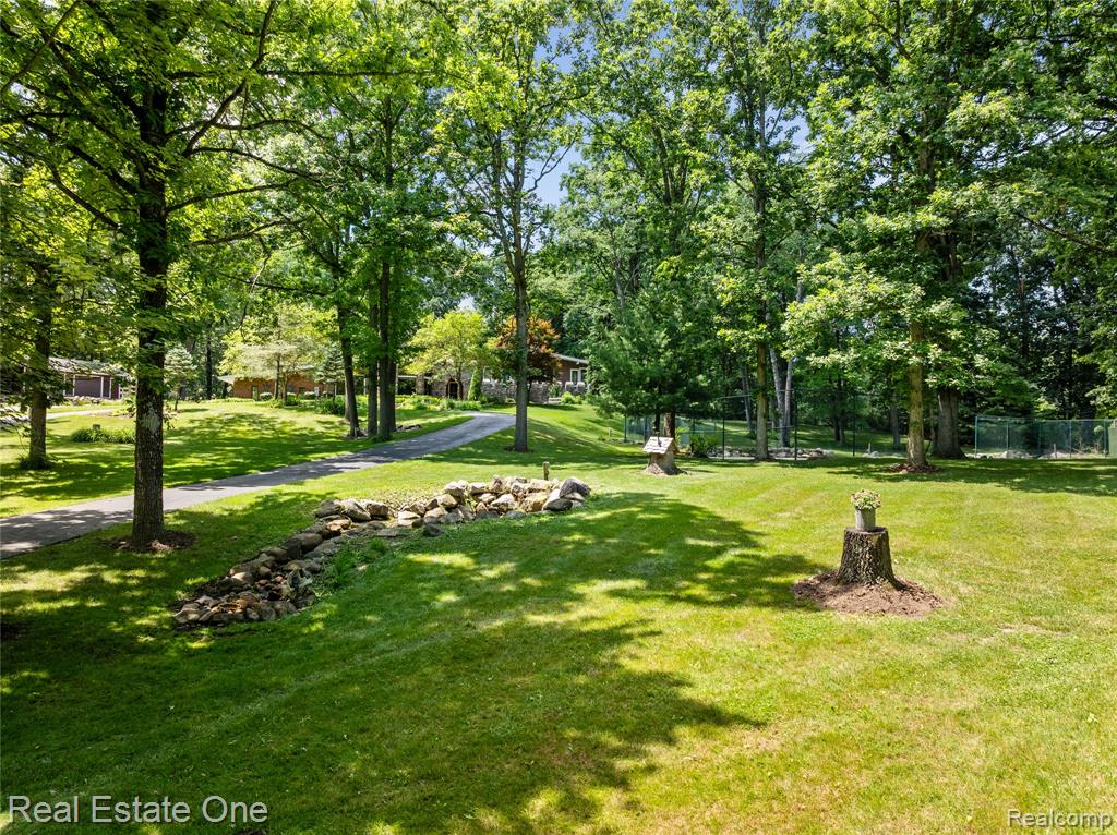 5336 Kensington Road, Brighton, MI 48114 — Photo 6