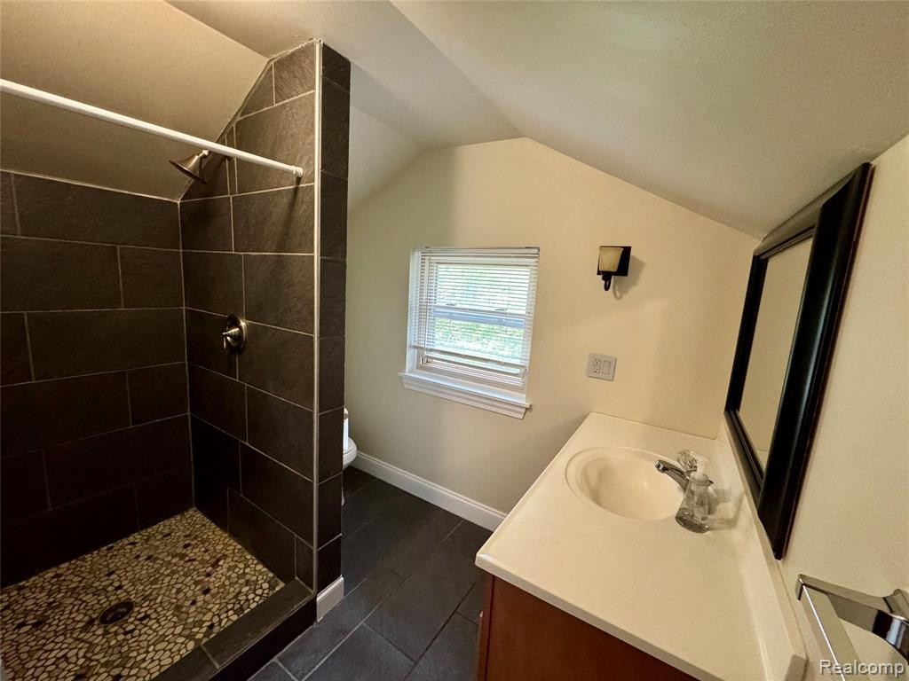 4448 Pleasant Valley Road, Brighton, MI 48114 — Photo 17