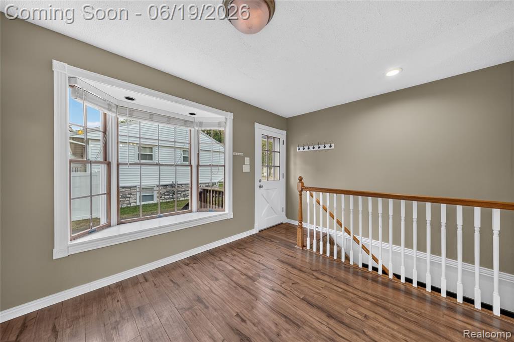 778 Manzano Drive, Wolverine Lake, MI 48390 — Photo 17