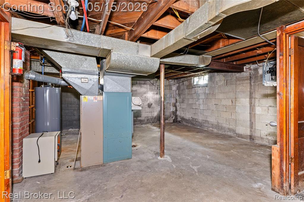 17486 Maine Street, Hamtramck, MI 48212 — Photo 31