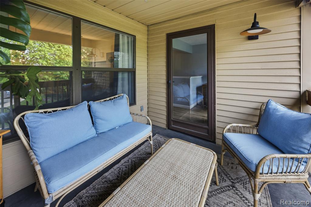 19145 Surrey Lane, Northville, MI 48167 — Photo 25