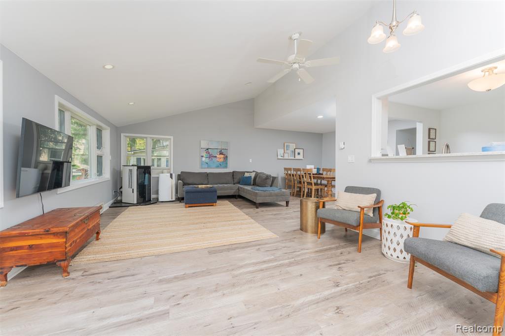 13414 N Lake Road, Gregory, MI 48137 — Photo 3