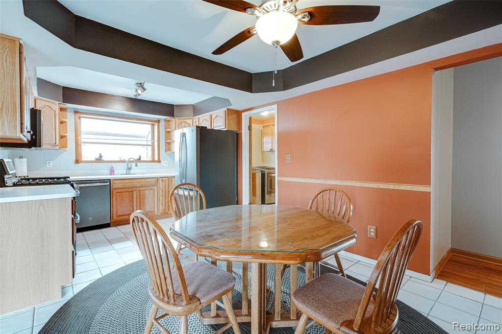 12590 Shery Lane, Southgate, MI 48195 — Photo 10