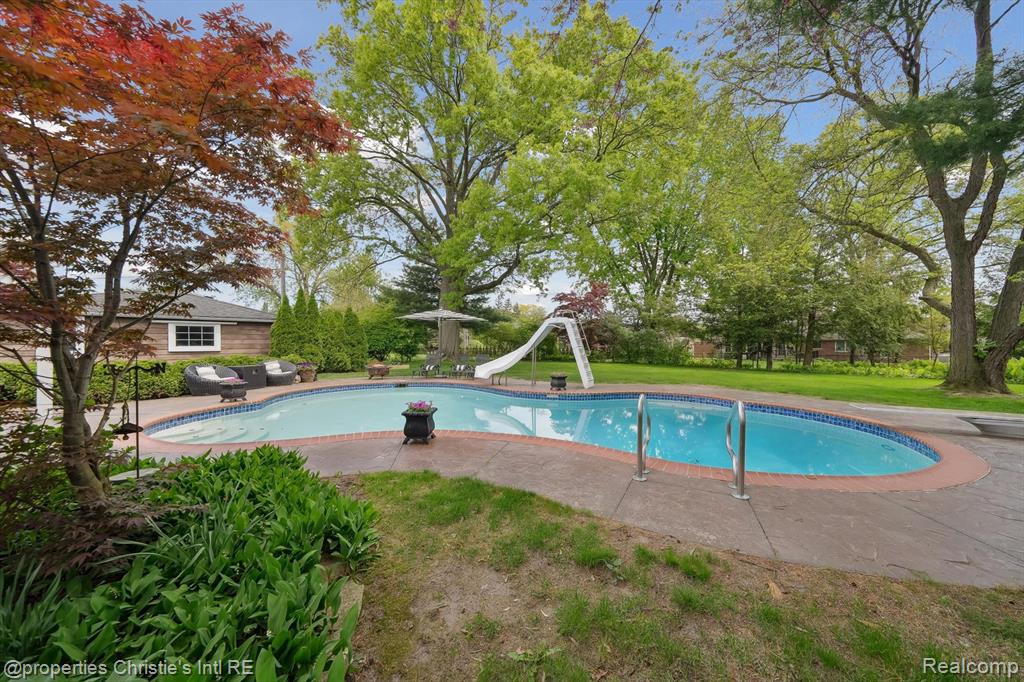 511 S GULLEY Road, Dearborn, MI 48124 — Photo 39