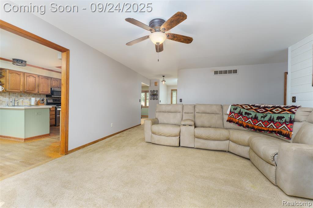 9511 W Allen Road, Fowlerville, MI 48836 — Photo 19