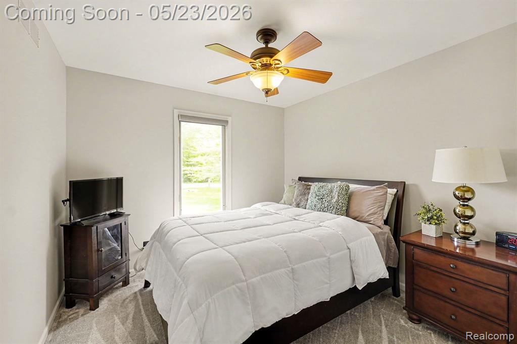 9268 Erin Court, Davisburg, MI 48350 — Photo 17