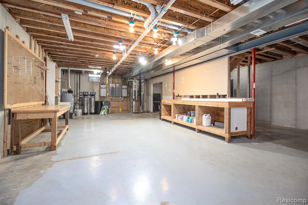 9088 W Liberty Road, Ann Arbor, MI 48103 — Photo 28