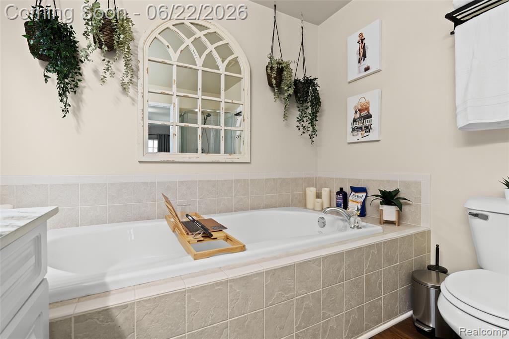 11 N Squirrel Road, Auburn Hills, MI 48326 — Photo 25