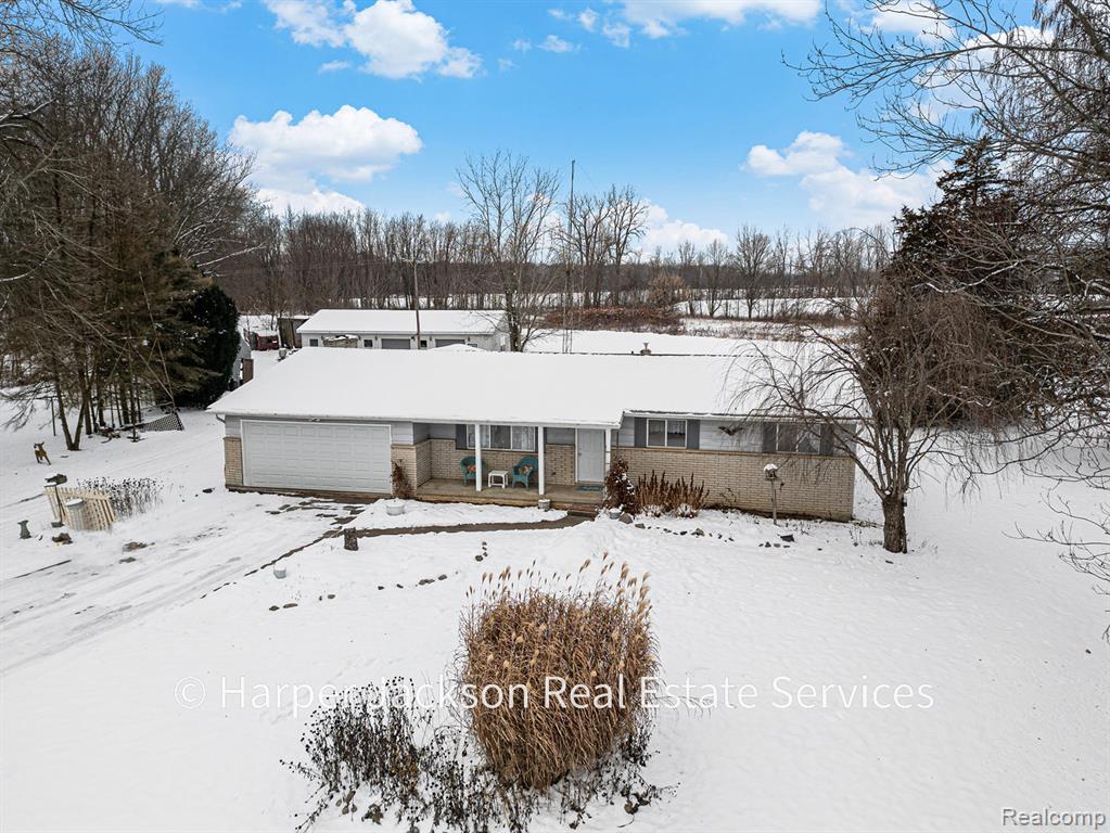 11637 E Lansing Road, Durand, MI 48429 — Photo 2