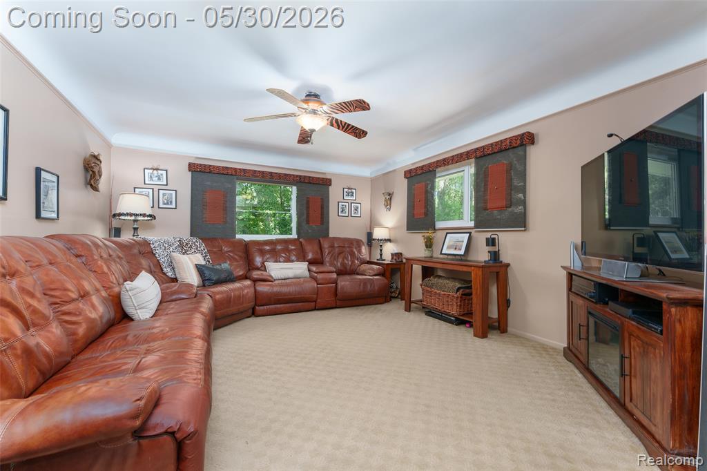 2172 Devonshire Road, Bloomfield Hills, MI 48302 — Photo 17