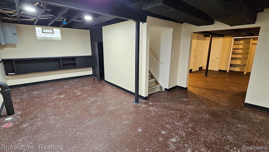 5790 LAKEPOINTE Street, Detroit, MI 48224 — Photo 23