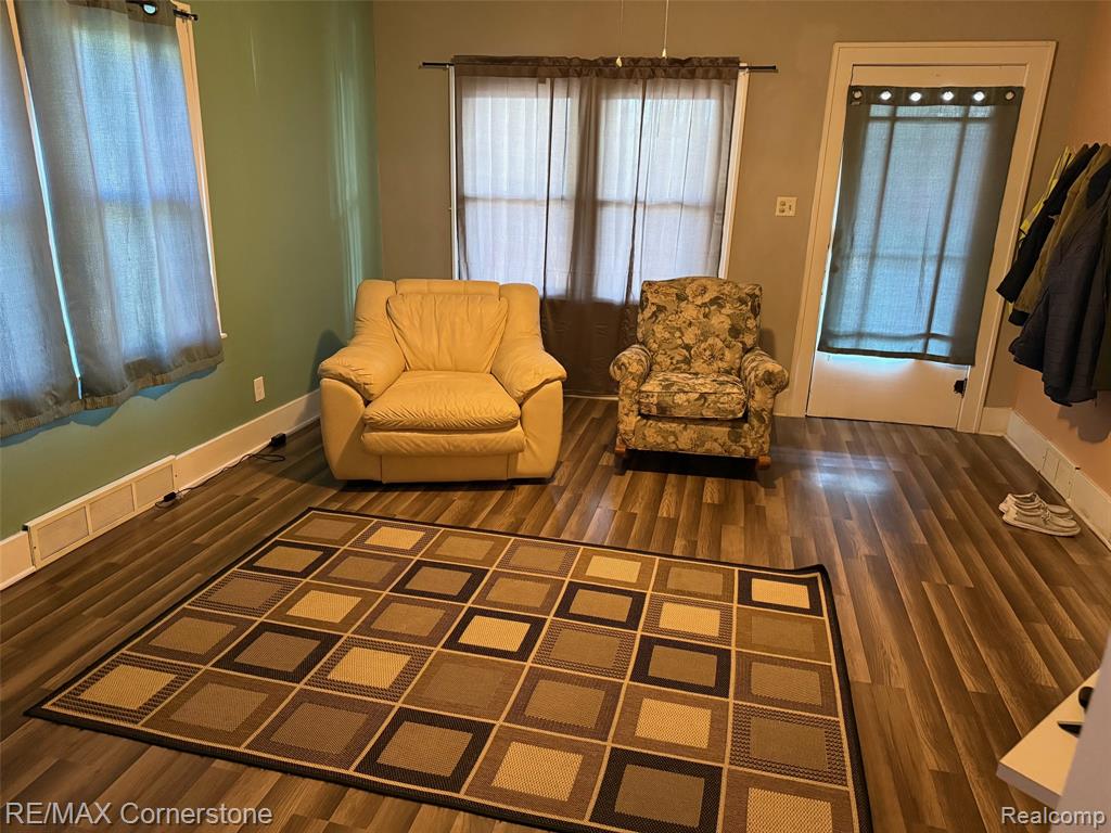 28 Labadie Street, Ecorse, MI 48229 — Photo 6