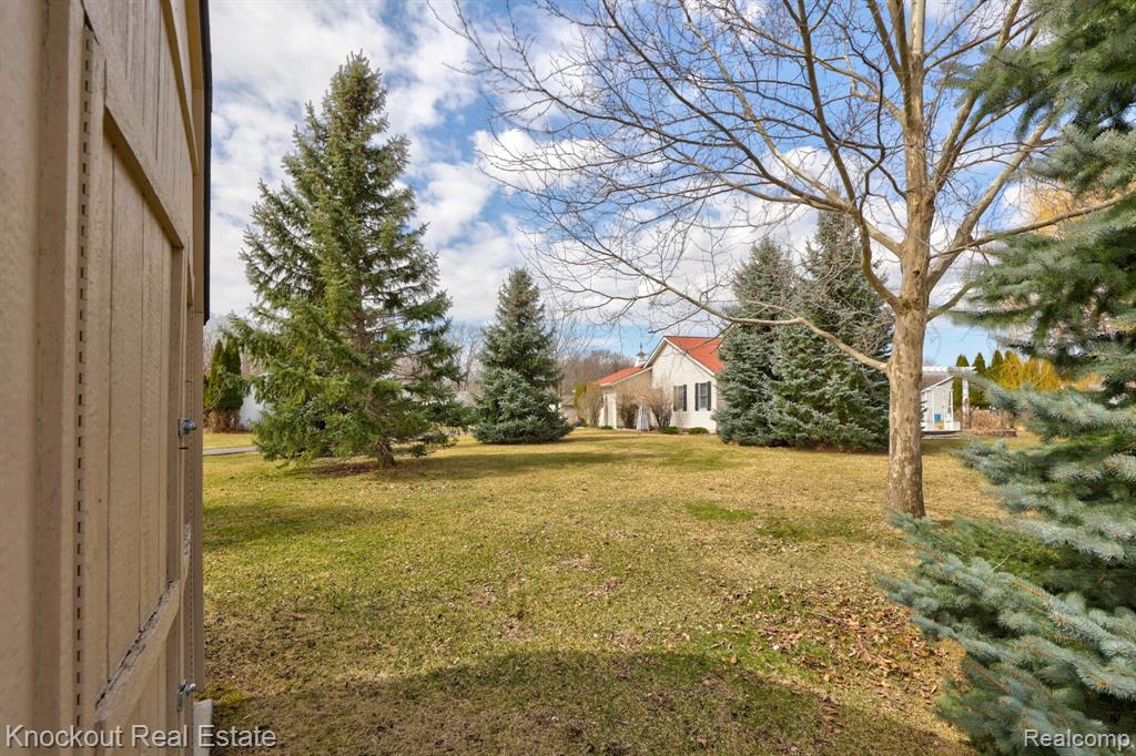 4887 CANTERBURY, Vassar, MI 48768 — Photo 49