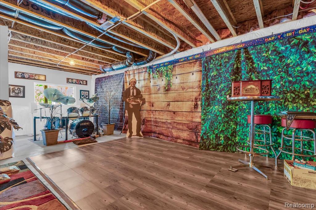 48614 Windfall Road, Novi, MI — Photo 37