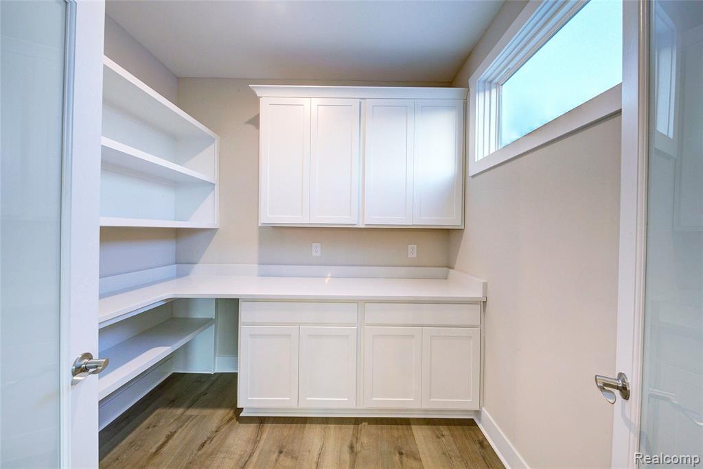 513 Round Rock Drive, Howell, MI 48843 — Photo 10