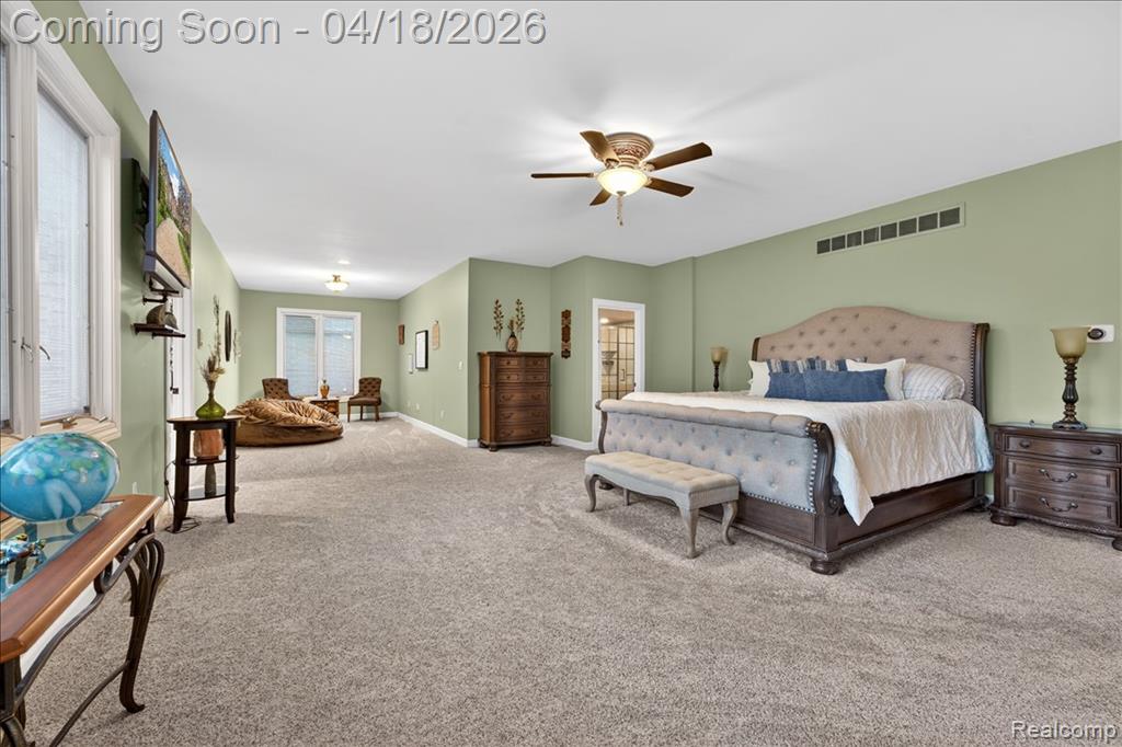 8657 Marquette Drive, Grosse Ile, MI 48138 — Photo 37