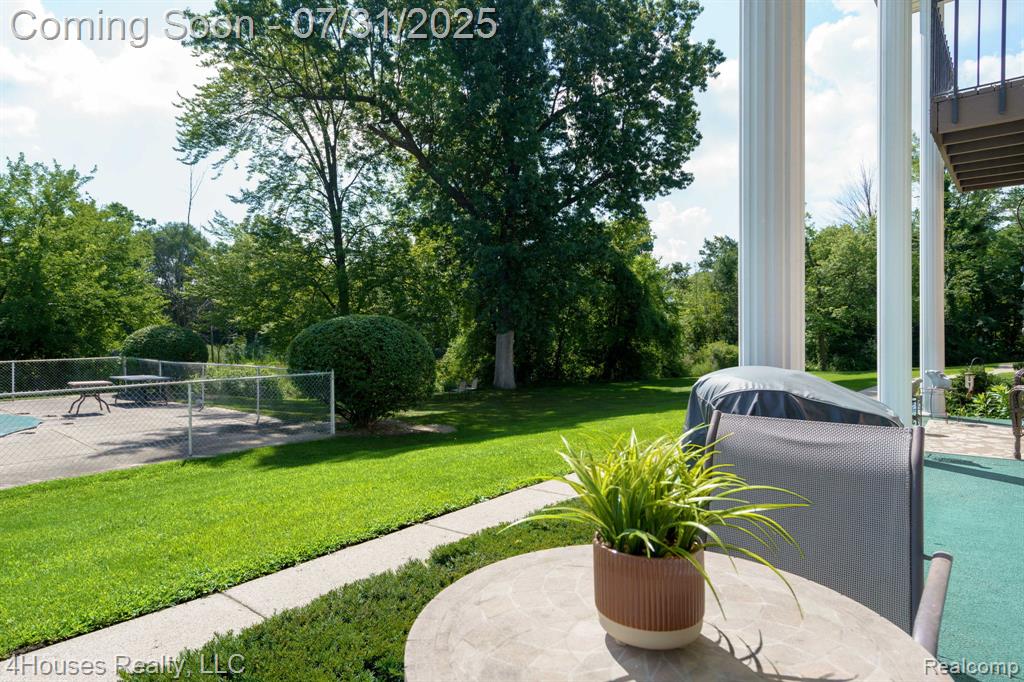 5273 Highland Road, 108, Waterford, MI 48327 — Photo 5
