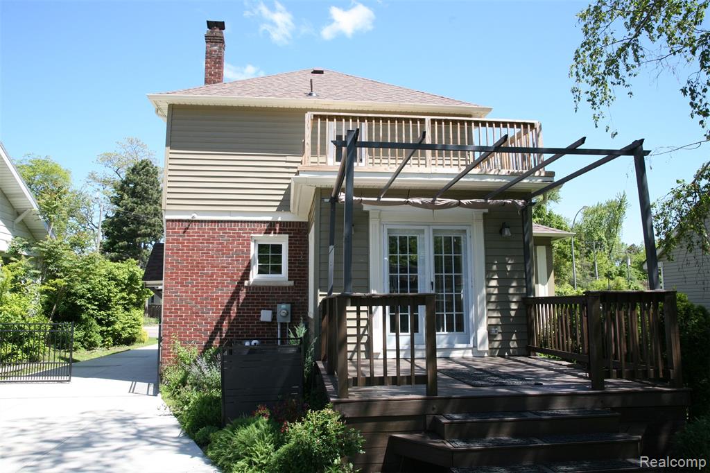 717 W 12 MILE Road, Royal Oak, MI 48073 — Photo 6