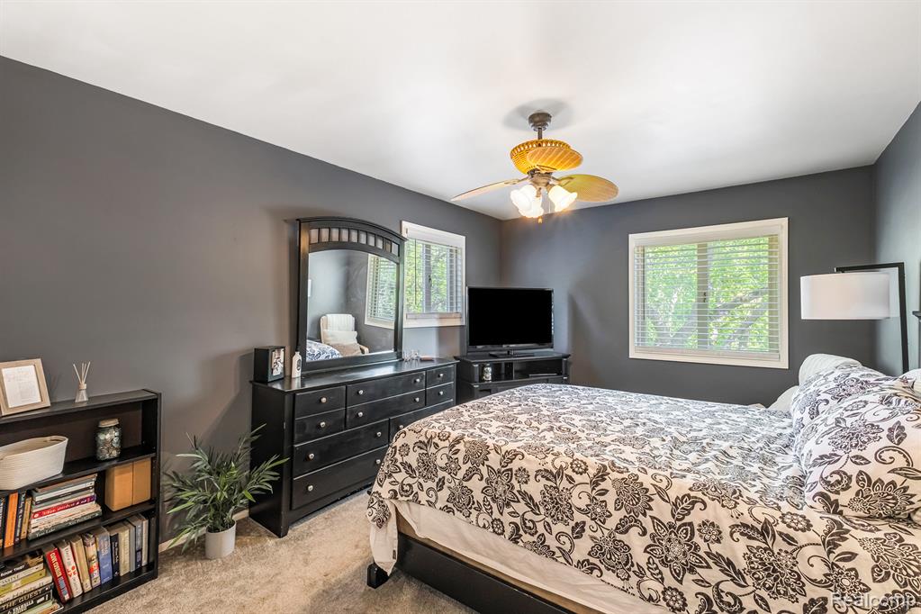 602 Davis Street, Fenton, MI 48430 — Photo 14