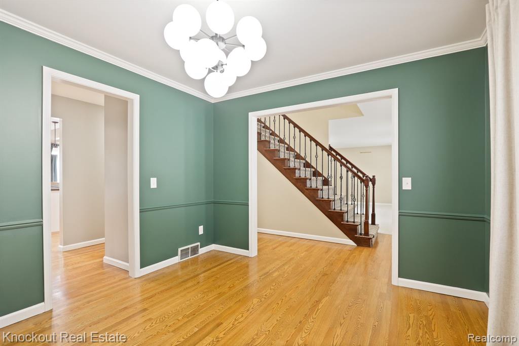 640 Timberwood Lane, Saginaw, MI 48609 — Photo 27