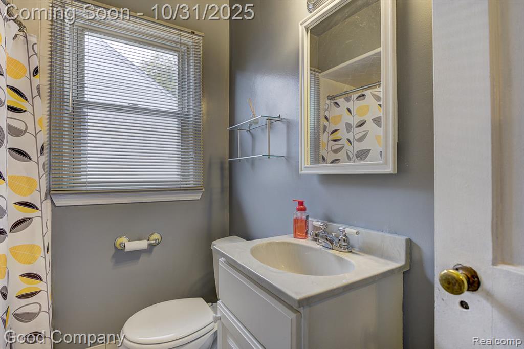 719 N Blair Avenue, Royal Oak, MI 48067 — Photo 20