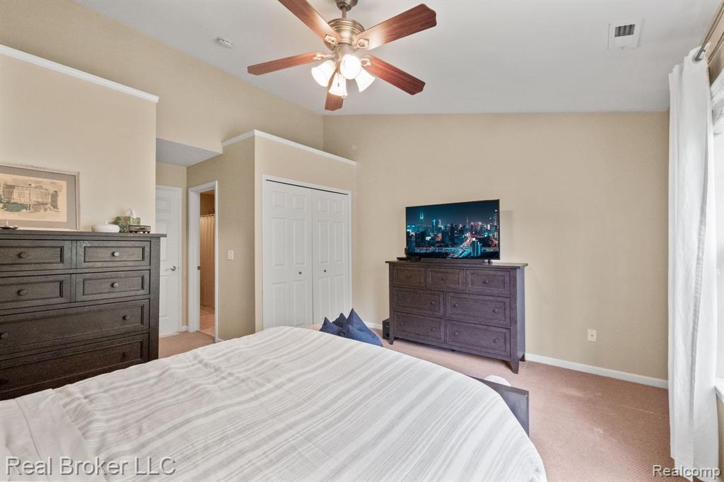 1627 RED HICKORY, Howell, MI 48855 — Photo 19