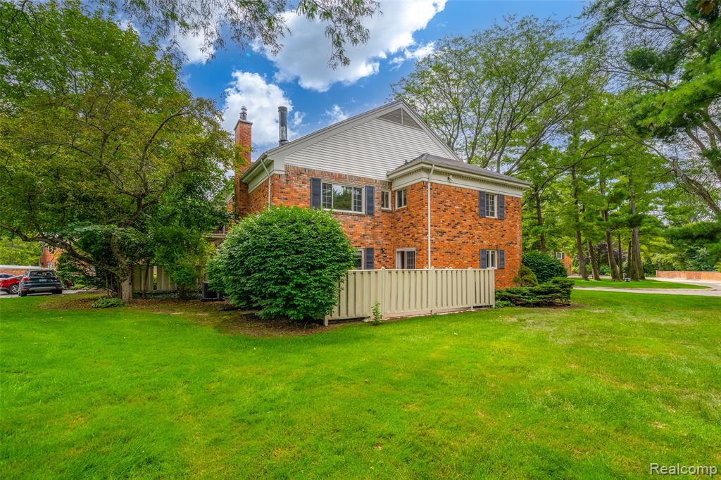 560 Billingsgate Court, Bloomfield Hills, MI 48301 — Photo 30