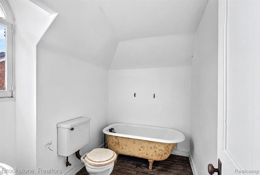 1735 Lincolnshire Drive, Highland Park, MI 48203 — Photo 59
