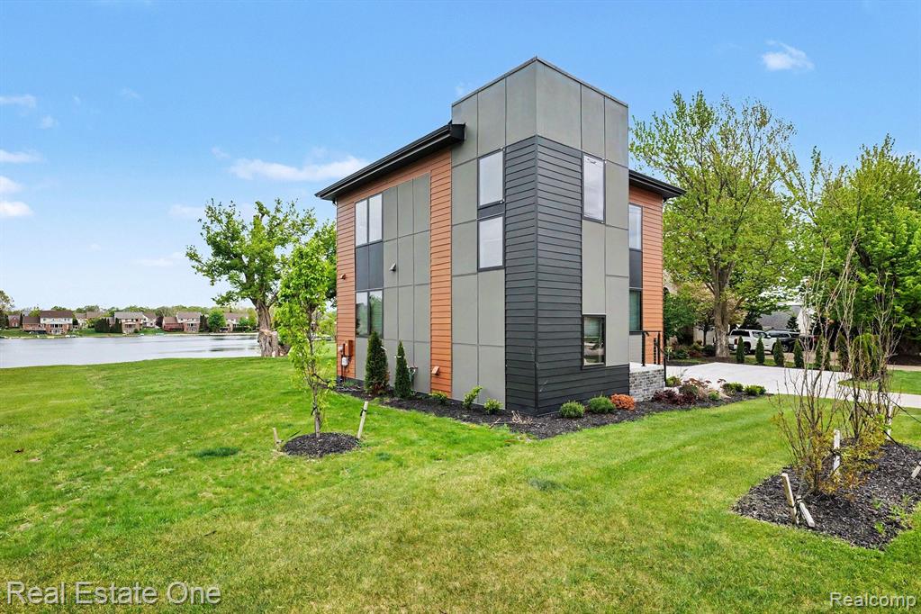 6480 John R Road, Troy, MI 48085 — Photo 27