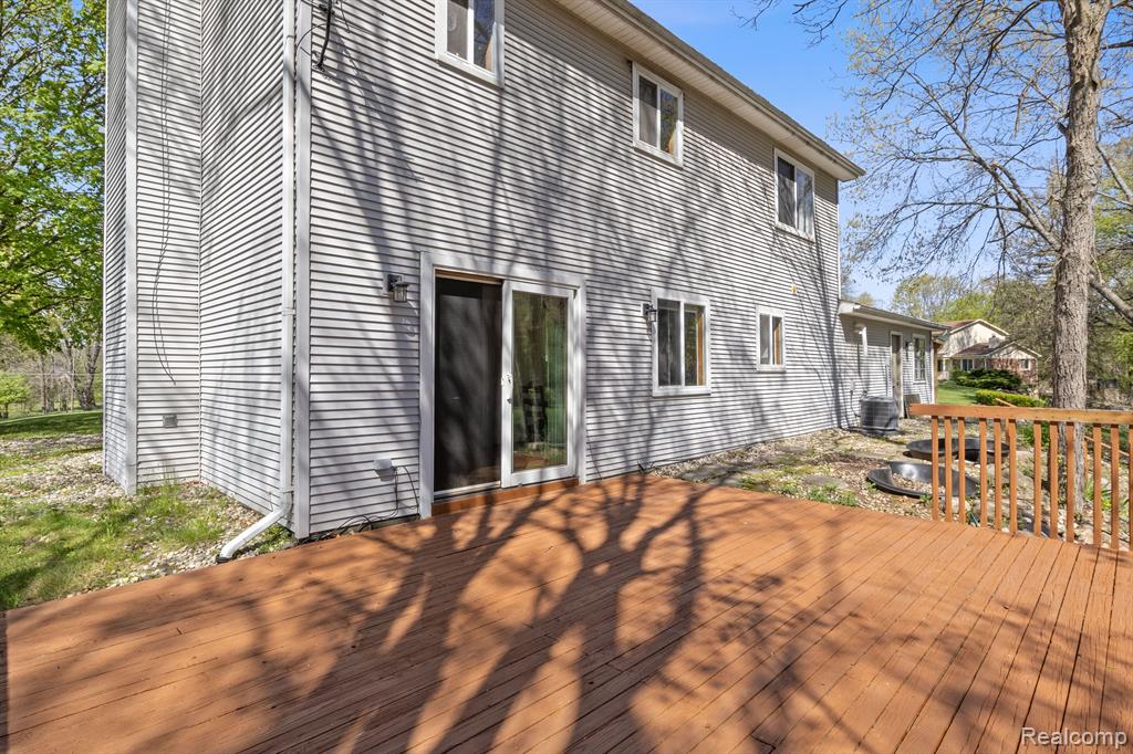 4471 SPRING OAKS Lane, Brighton, MI 48114 — Photo 29