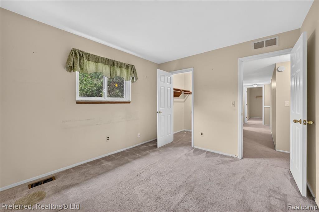 46596 Maidstone Road, Canton, MI 48187 — Photo 37