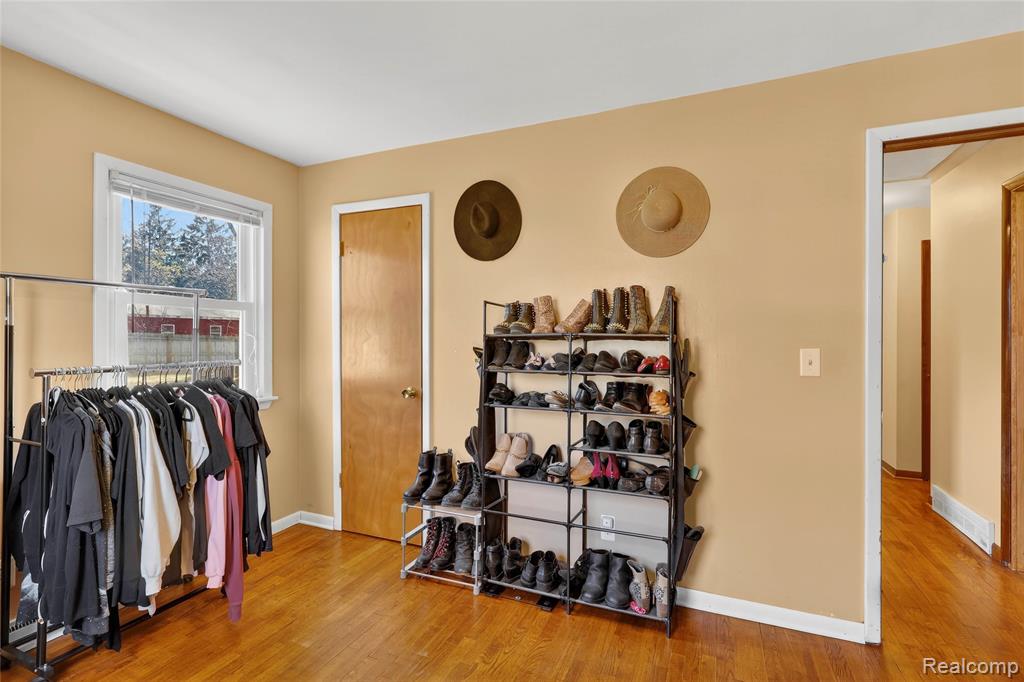 425 N Division Avenue, Holland, MI 49424 — Photo 18