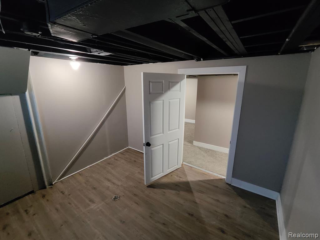 8354 COYLE Street, Detroit, MI 48228 — Photo 23