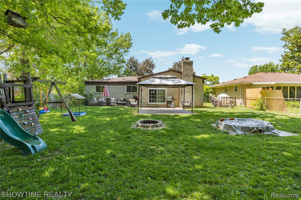 31720 Kelly Road, Roseville, MI 48066 — Photo 38