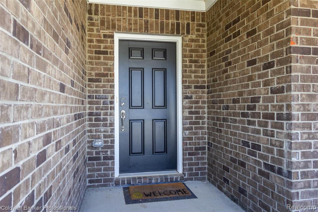 50047 Norfolk Court, Canton, MI 48188 — Photo 5