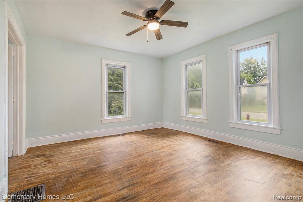405 N Main Street, Imlay City, MI 48444 — Photo 3