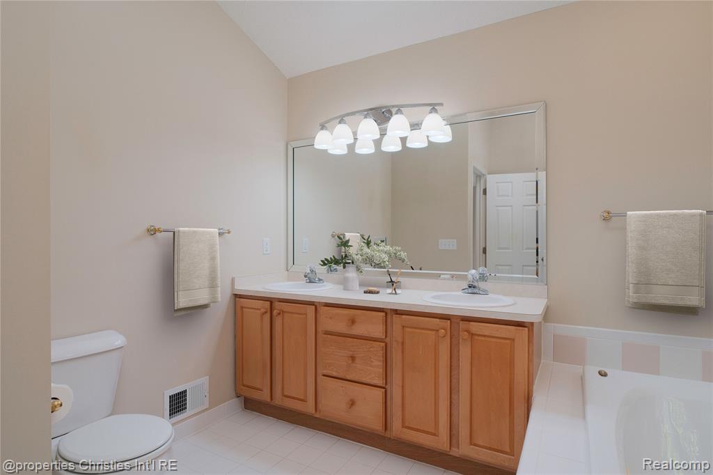 2005 N Splitstone Drive, Pinckney, MI 48169 — Photo 25