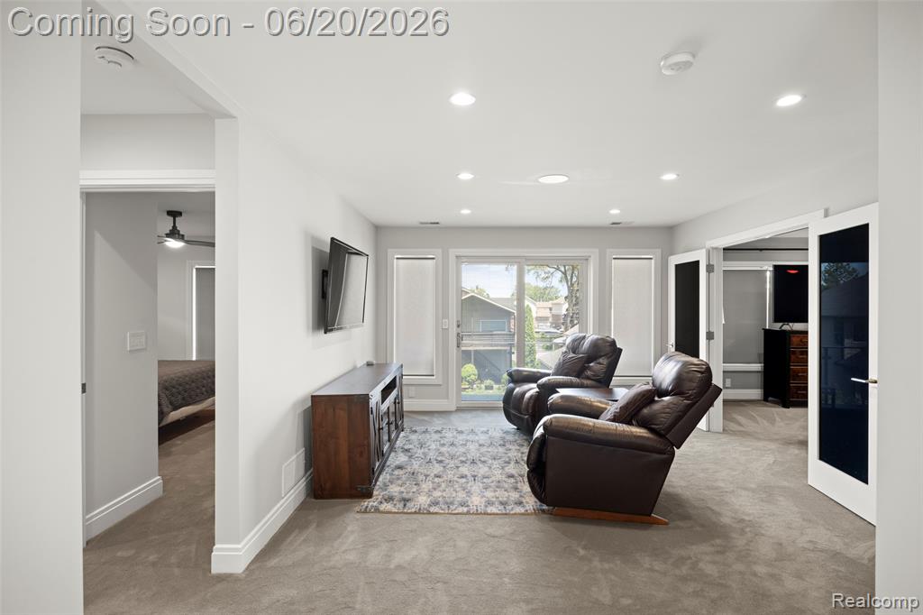 22491 E 10 Mile Road, Saint Clair Shores, MI 48080 — Photo 48