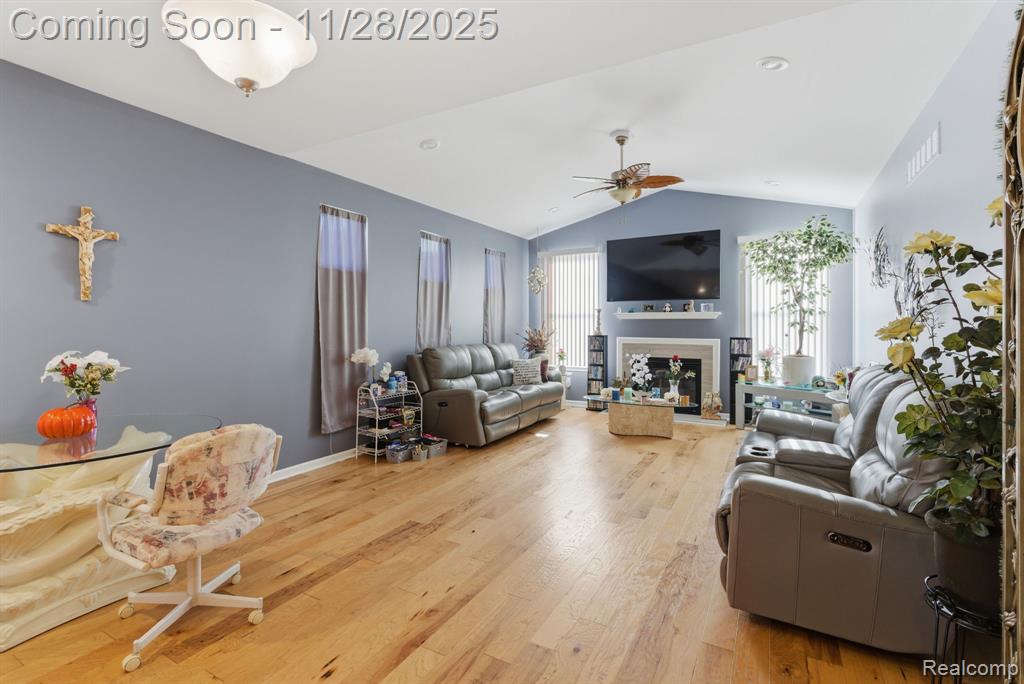 49087 Shannon Court, Macomb, MI 48042 — Photo 10