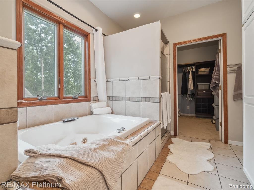 18364 WALNUT Lane, Gregory, MI 48137 — Photo 26