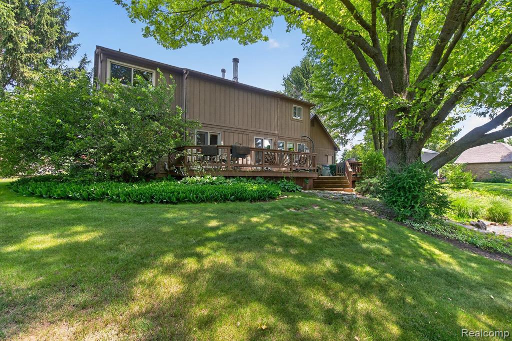 9968 Timothy Lane, South Lyon, MI 48178 — Photo 55